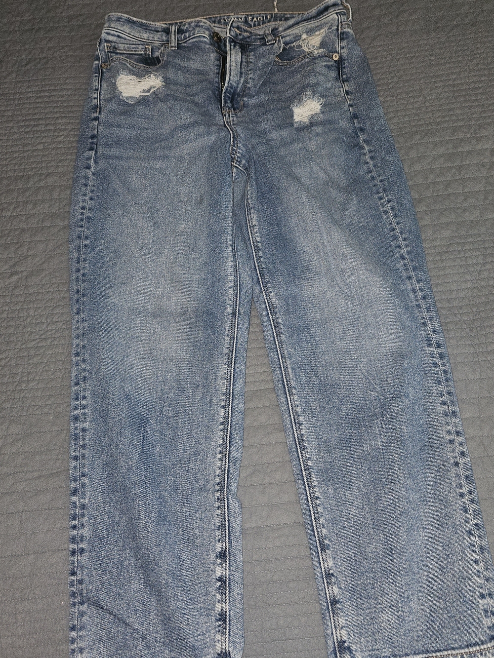 American Eagle Outfitters Light Blue Distressed Straight Leg Jeans